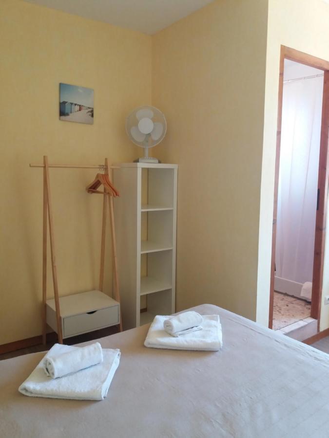 Acacias Hotel Motel Венде-Монталиве Екстериор снимка