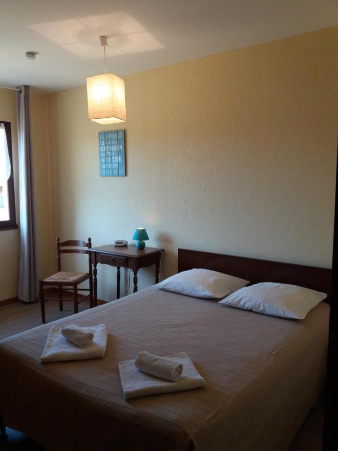 Acacias Hotel Motel Венде-Монталиве Екстериор снимка