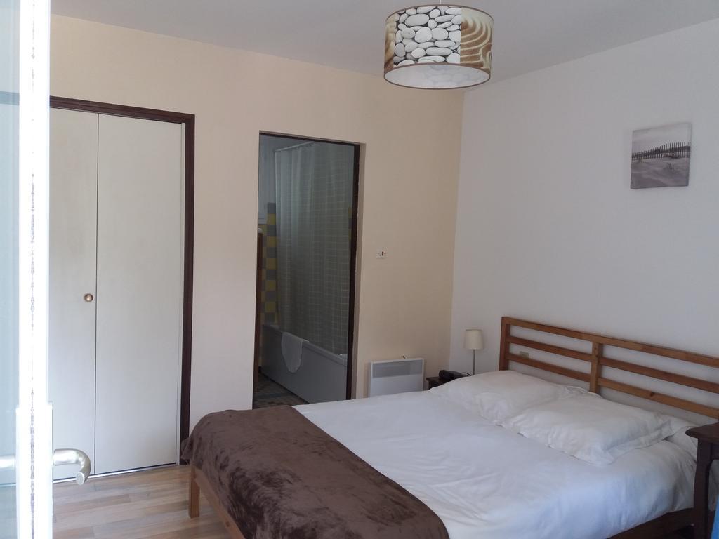 Acacias Hotel Motel Венде-Монталиве Екстериор снимка